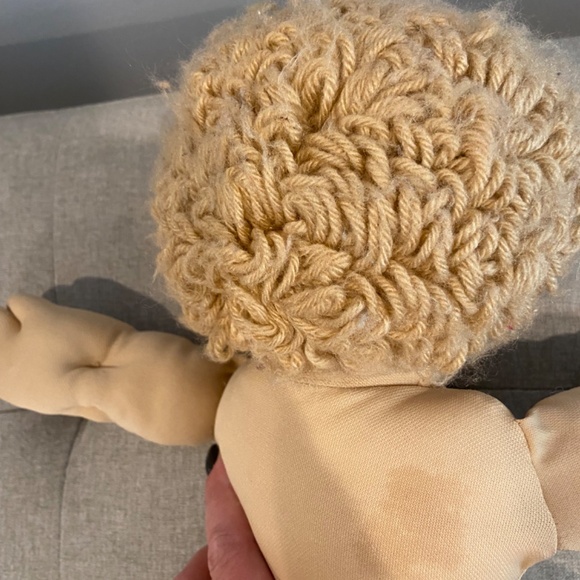 Vintage 1985 Cabbage Patch Kid "Jerome Rafael" - Blond Curls, Blue Eyes - Picture 10 of 11